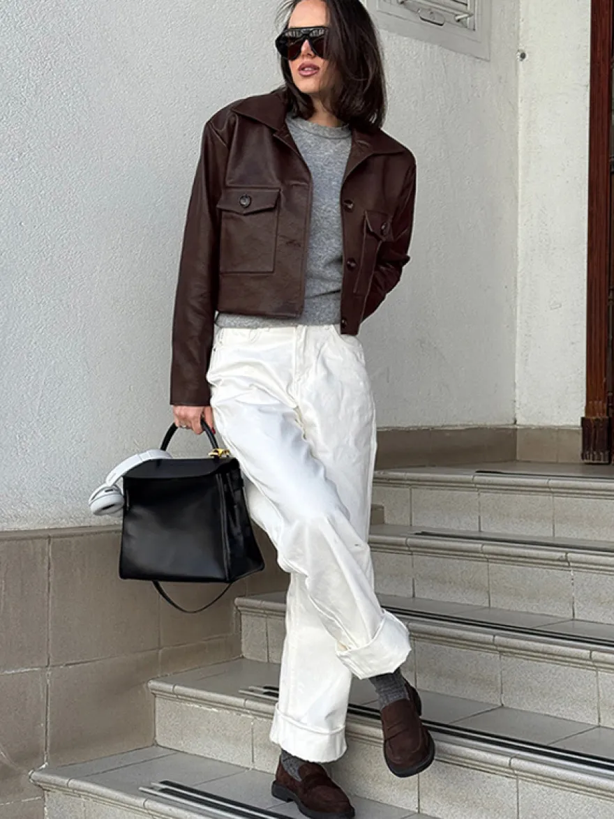 Veste courte femme en similicuir marron - Haut rétro à revers et boutons coupe carrée - Tenues décontractées printemps 2026