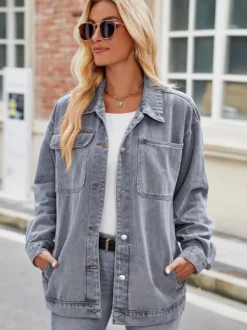 Veste en jean oversize vintage pour femme - Coupe ample revers et boutons - Style trucker - Collection printemps-été 2026