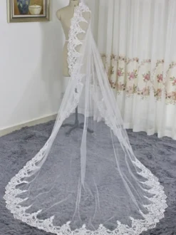 Voile de mariage à un niveau en tulle bord fini longue cascade voiles de mariée