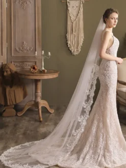 Voiles de mariée en dentelle Voiles de tulle à un niveau Applique Voiles de mariée en cascade